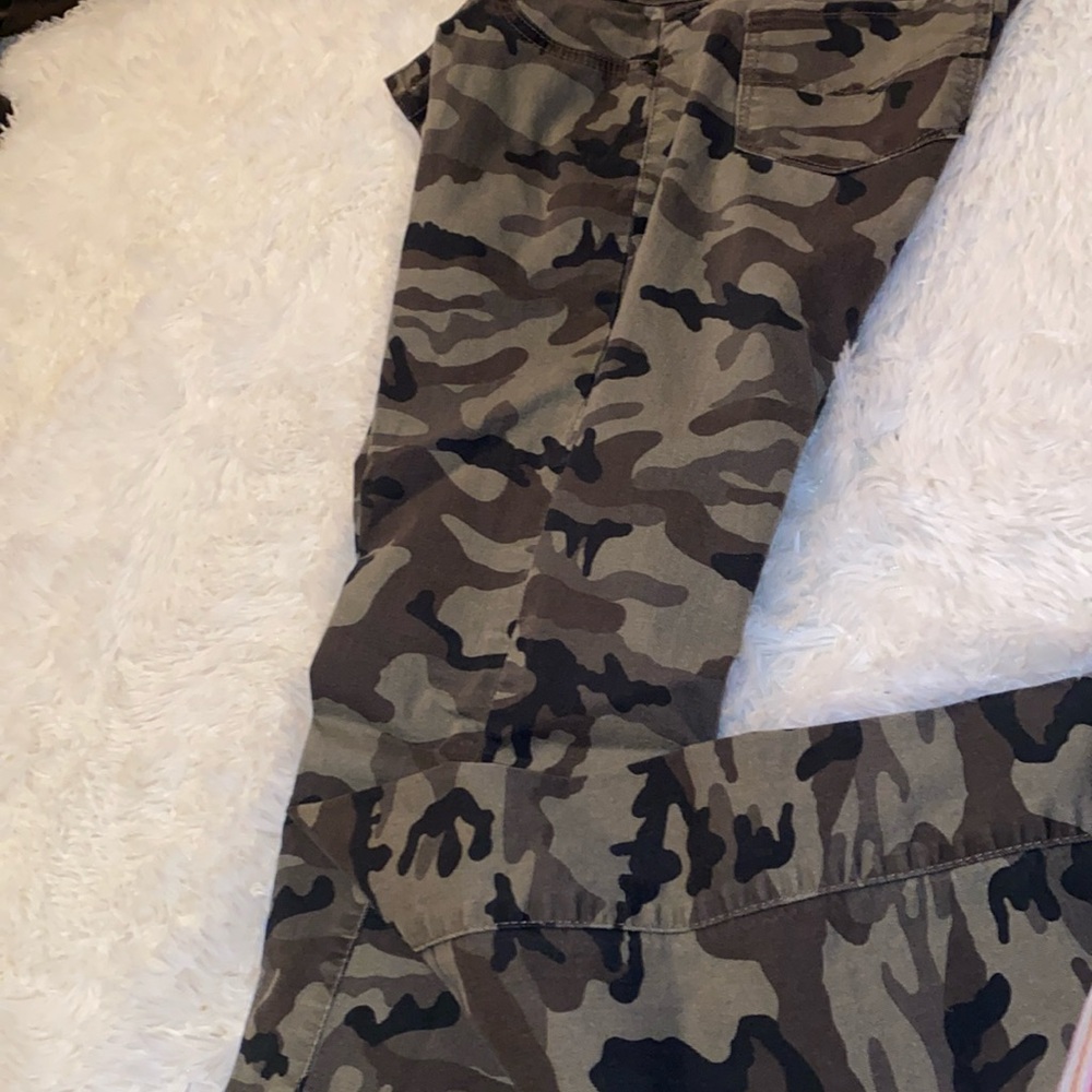 Army fatigue pants